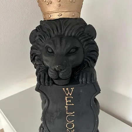 Loftcharakter Unter Historischem Gebaelk * Nidderau